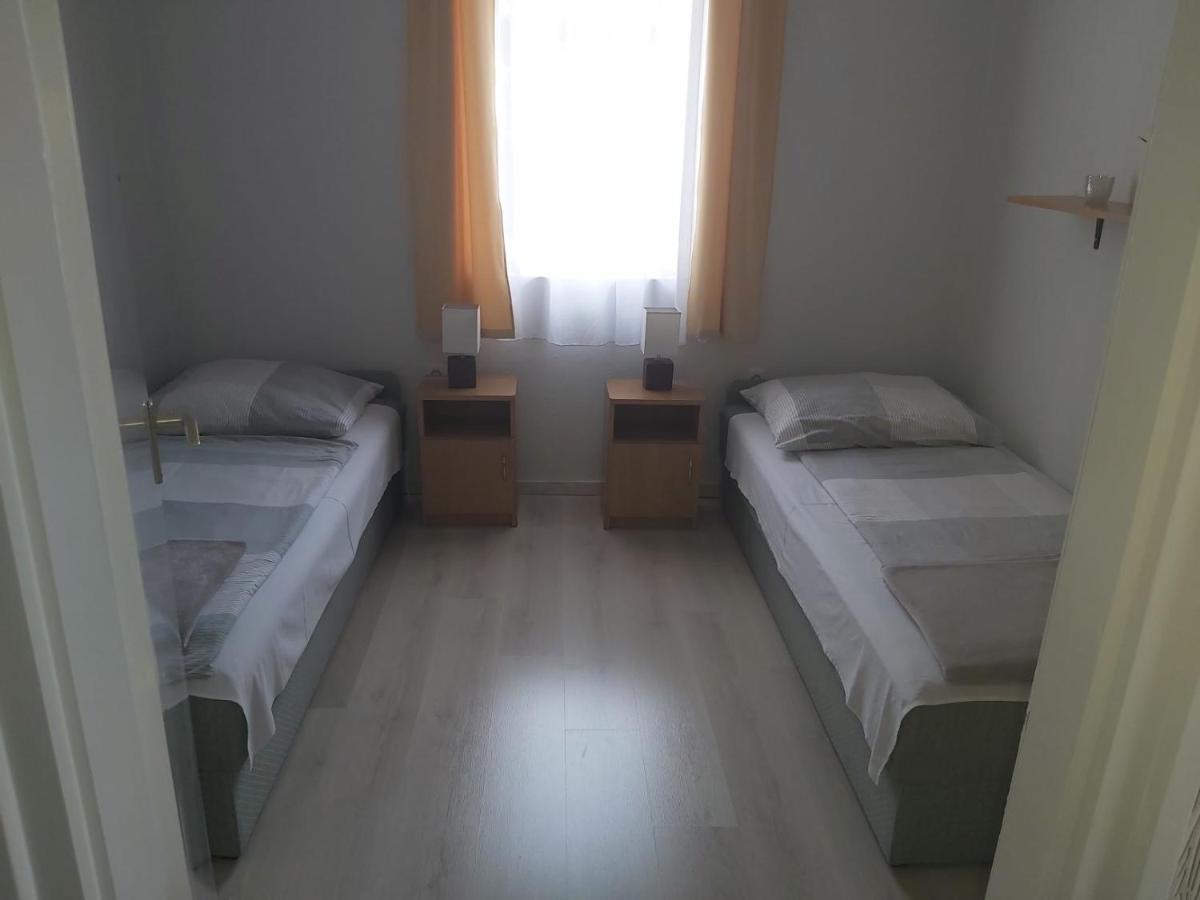 Apartmanhaz Horvath Apartment Balatonboglar Bagian luar foto
